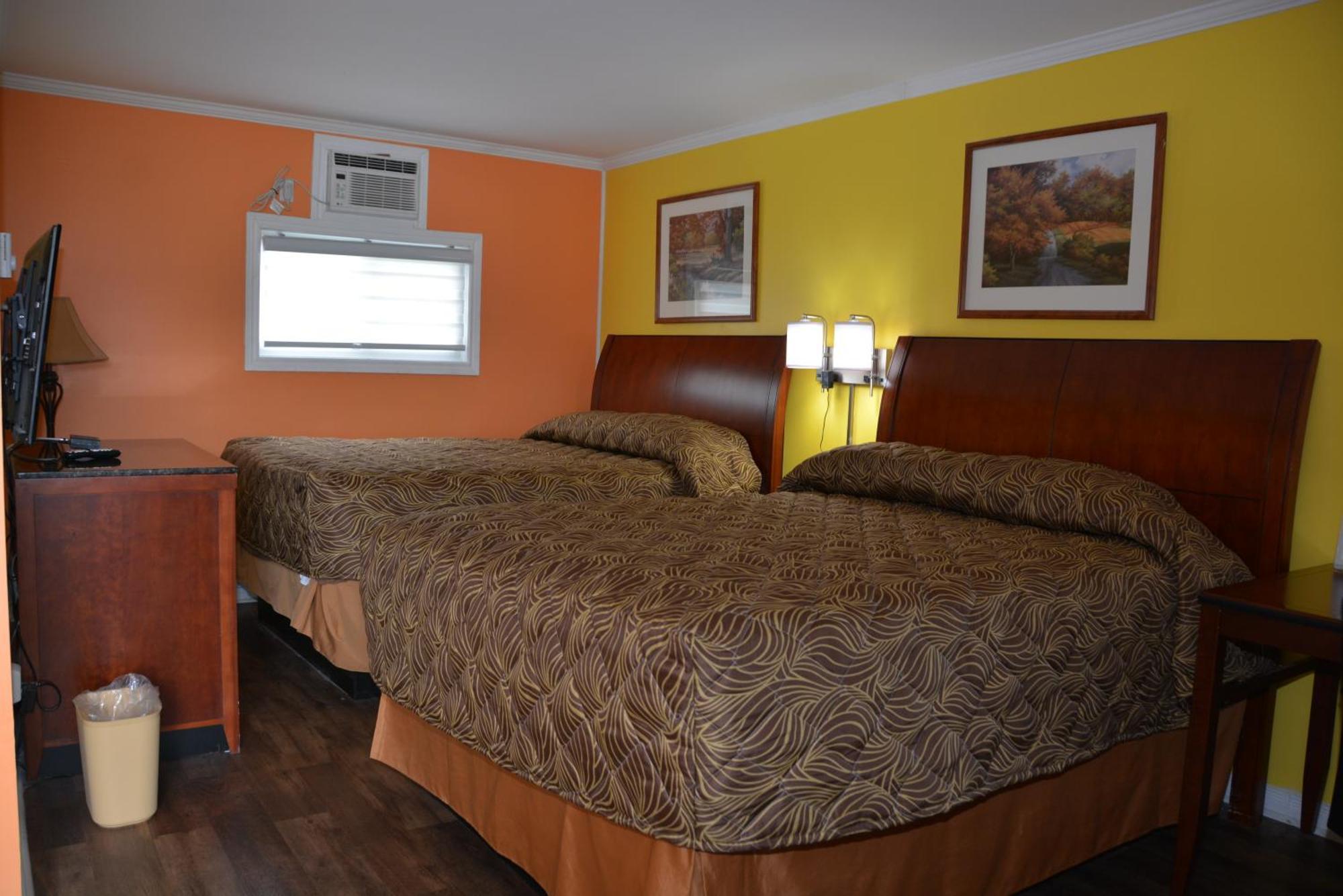 Harmony Inn Ґодріч Екстер'єр фото
