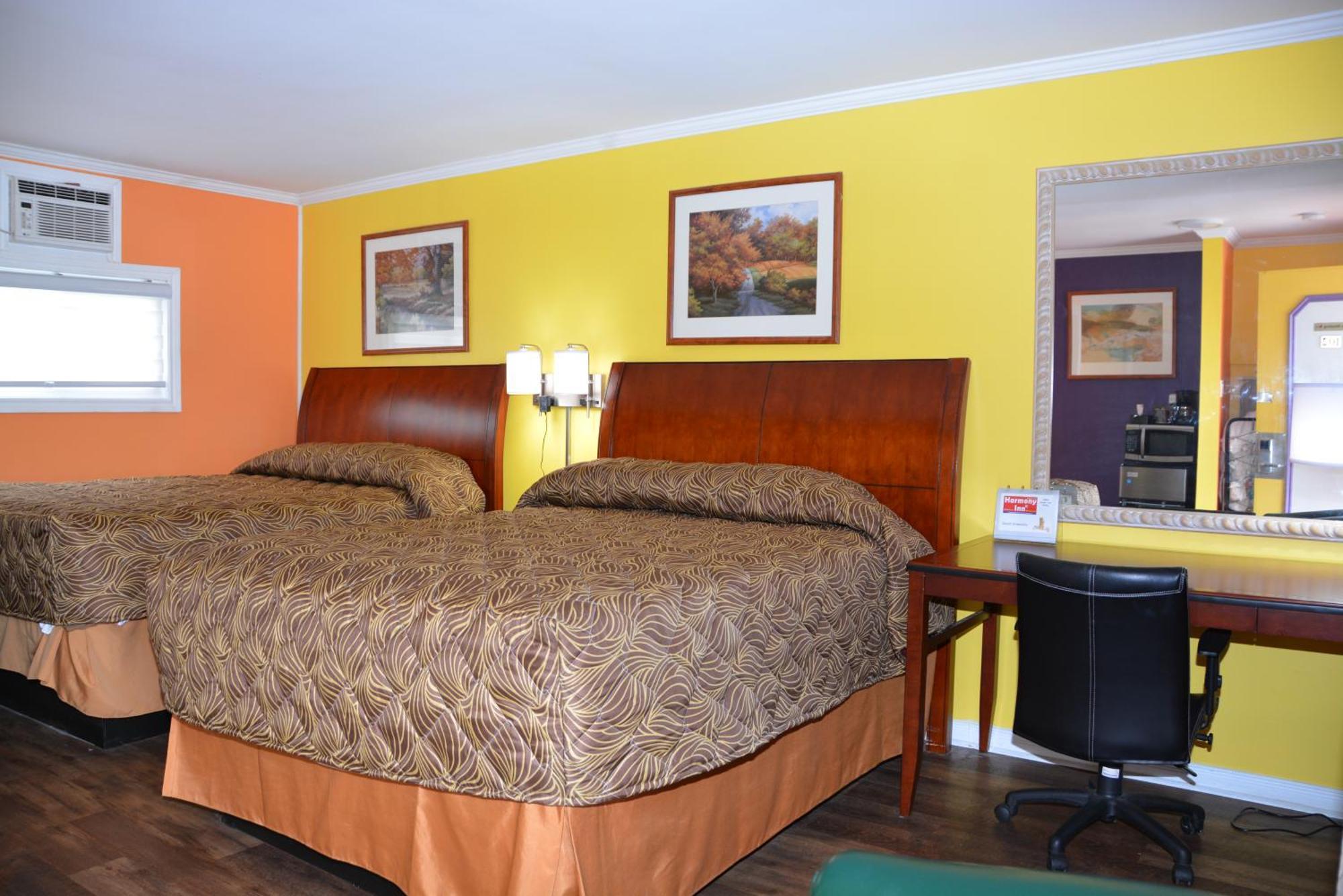 Harmony Inn Ґодріч Екстер'єр фото