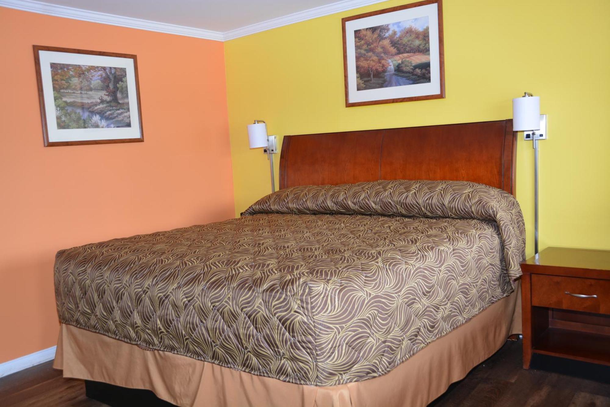 Harmony Inn Ґодріч Екстер'єр фото